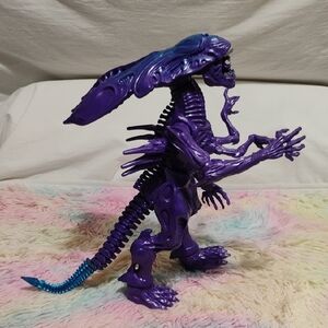 Lanard Purple Queen Alien Action Figure - Purple & Blue #43B CRATE
